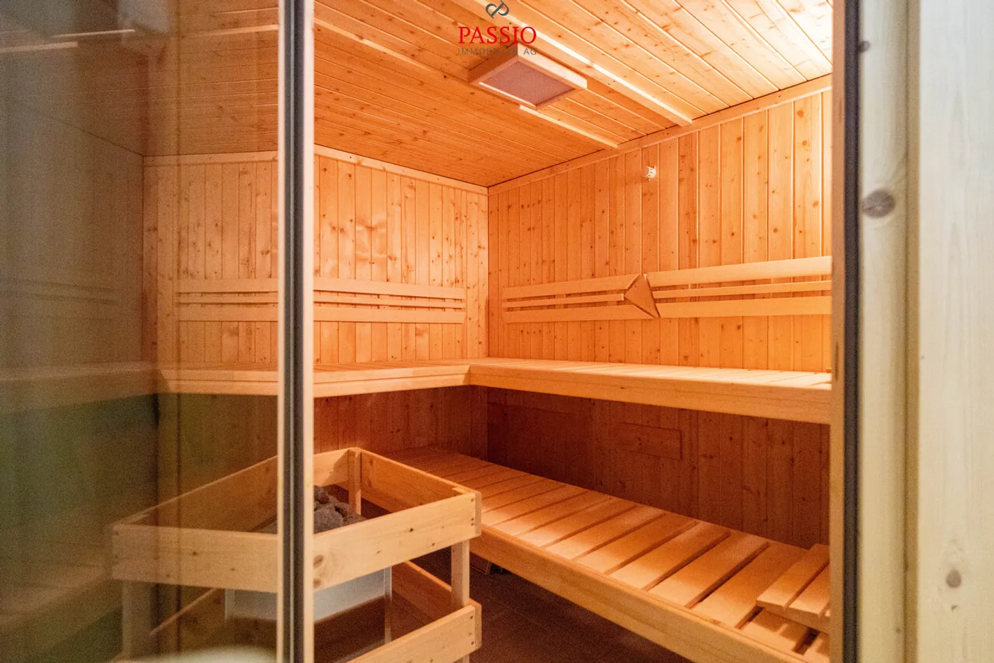 Maison semi-détachée de 7,5 pièces avec vue sur le lac et potentiel - Photo 28 sur 34