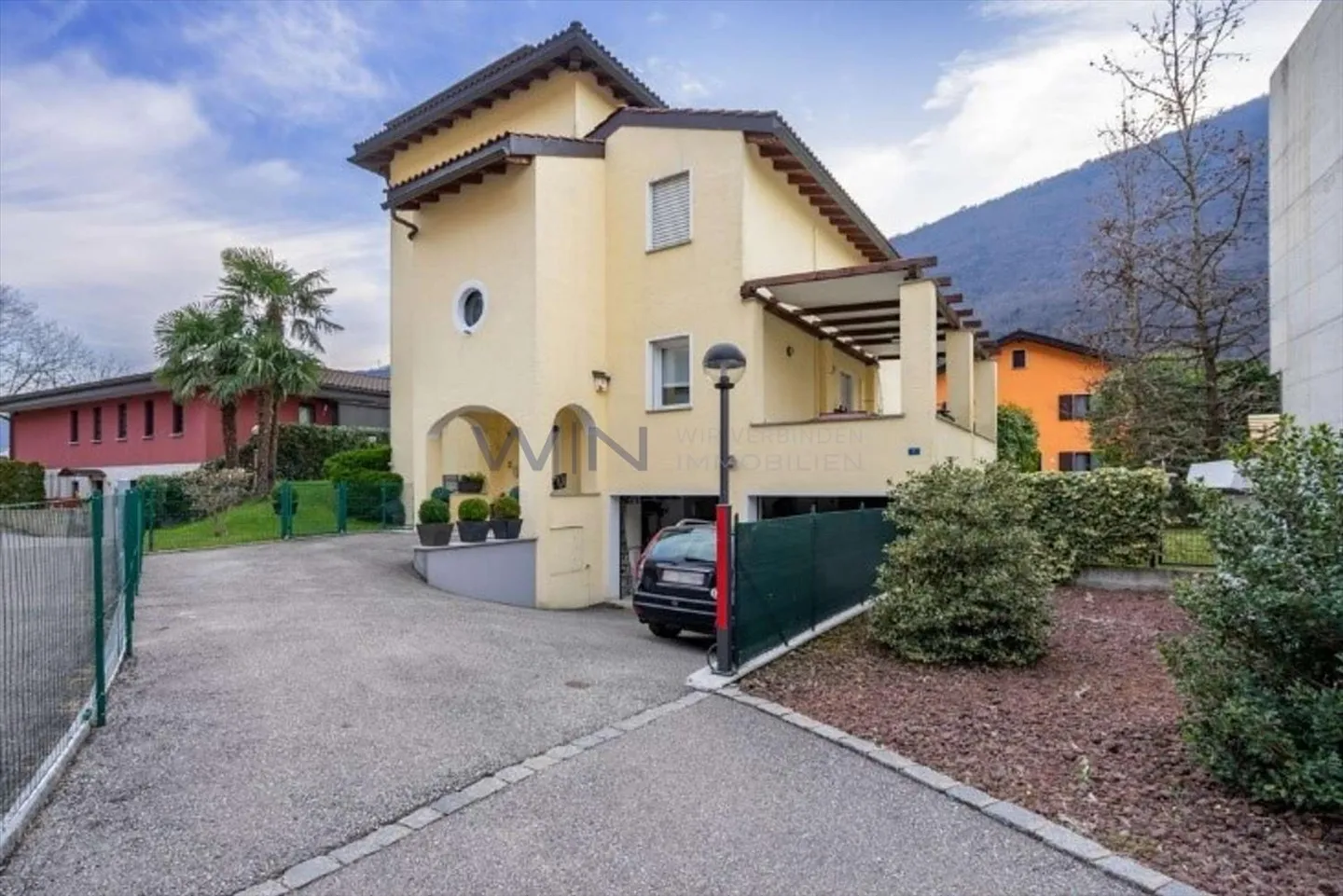 Maison 7.5 pièces - Photo 2 sur 11