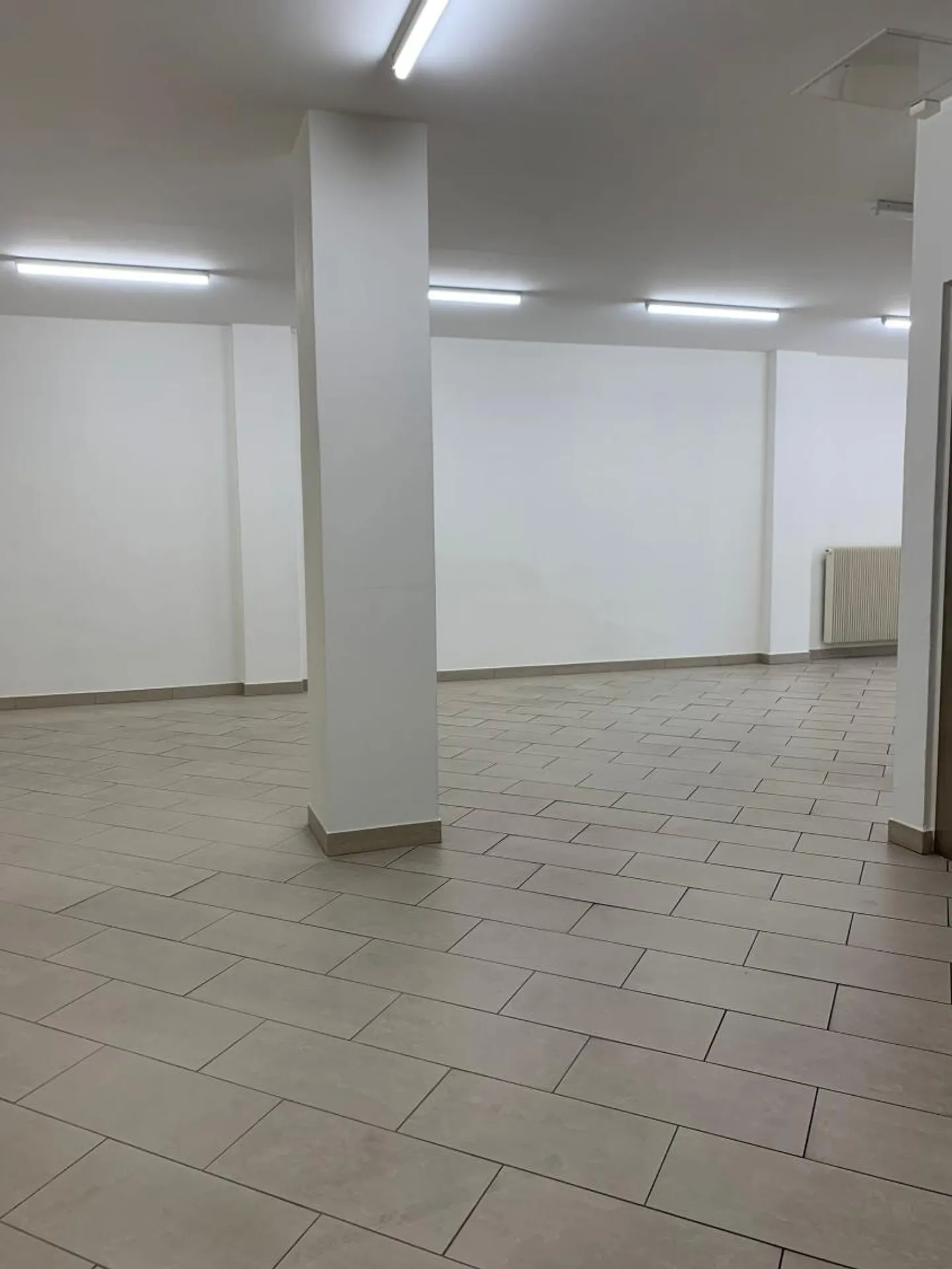 Geräumiger Gewerberaum - Foto 6 von 11