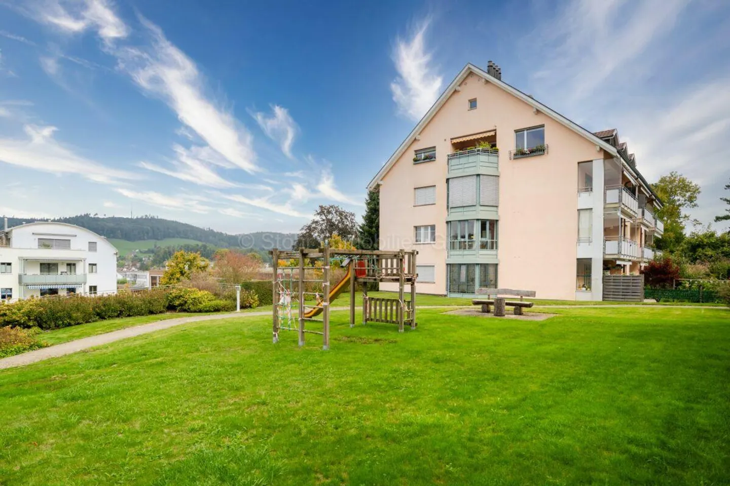 Jolie appartement de 4.5 pièces dans un emplacement central à Elgg - Photo 18 sur 18