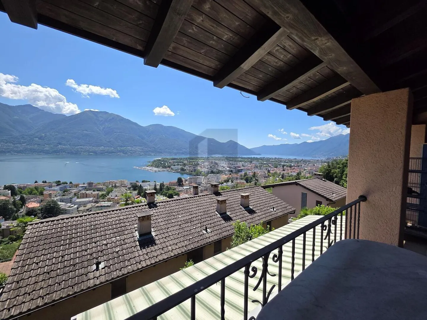 Casa singola in vendita - Foto 1 di 6