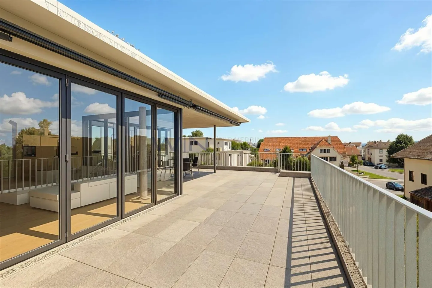 Attic 5.5 rooms - Photo 1 of 8