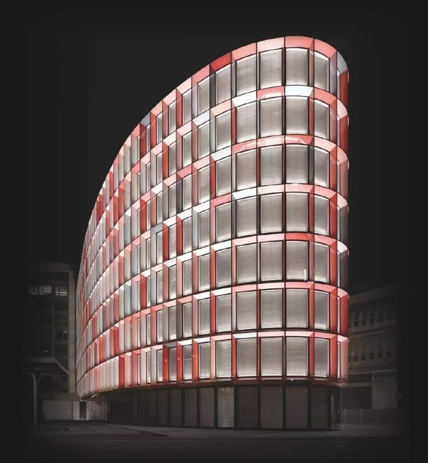 Spazi per uffici in affitto in un edificio iconico nel centro di Ginevra - Foto 2 di 11