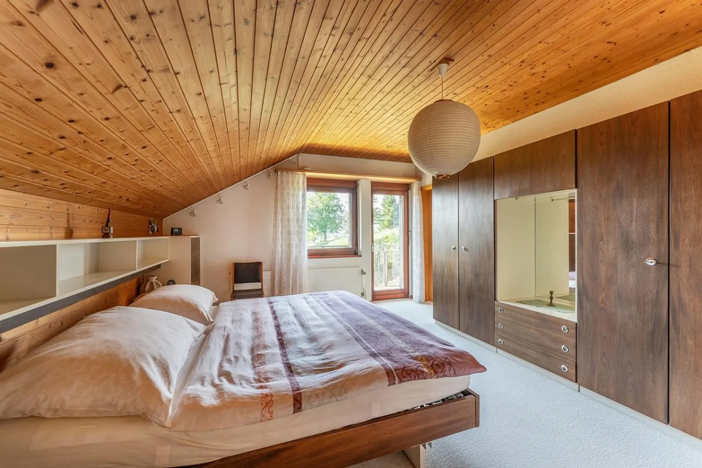 Charming House with Alpine Views - Photo 6 of 12