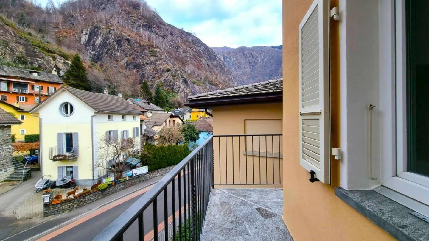 Great investment opportunity with income - Attractive real estate... - Photo 8 of 10
