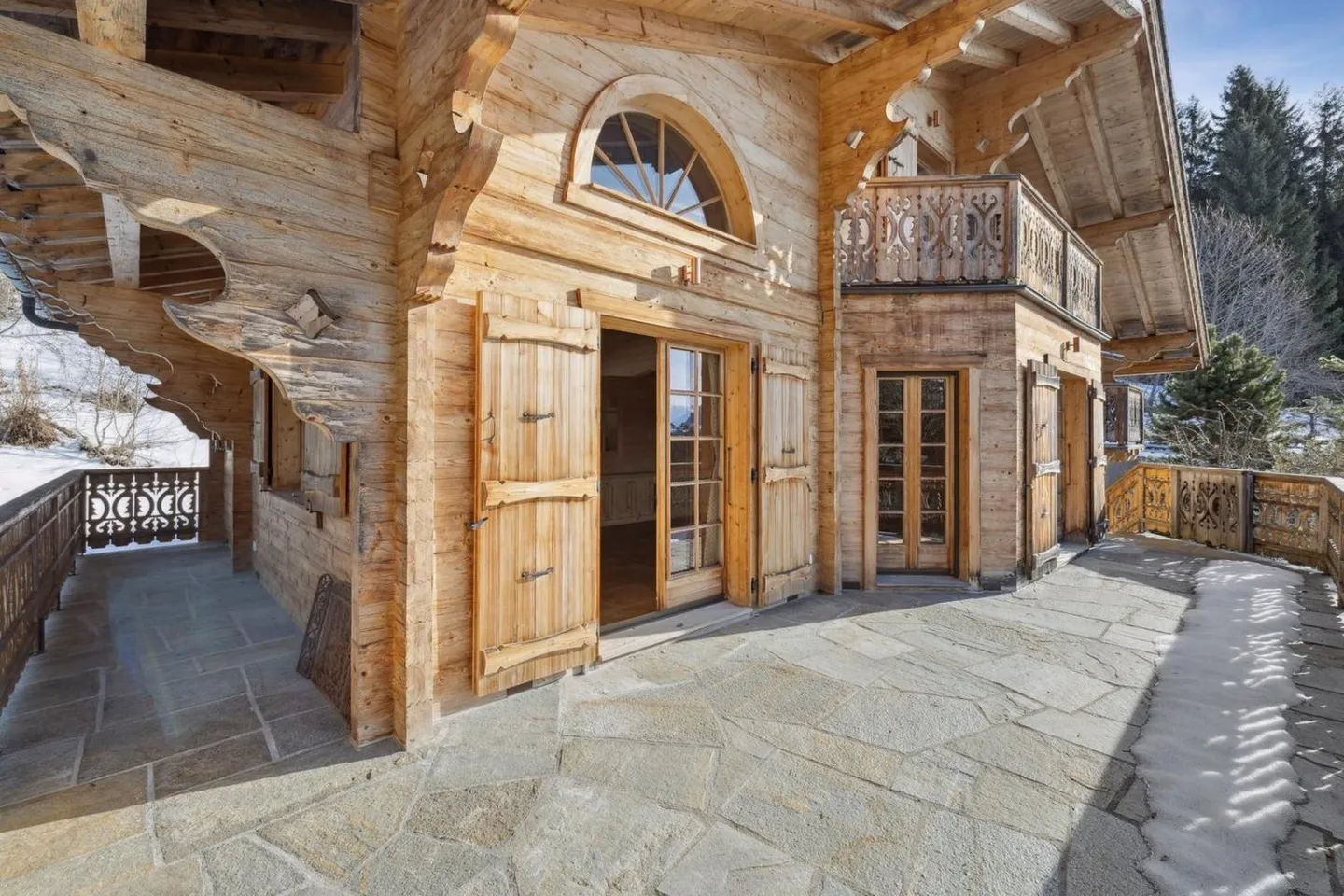 Chalet d'exception Ski-In Ski-Out - Photo 9 sur 13