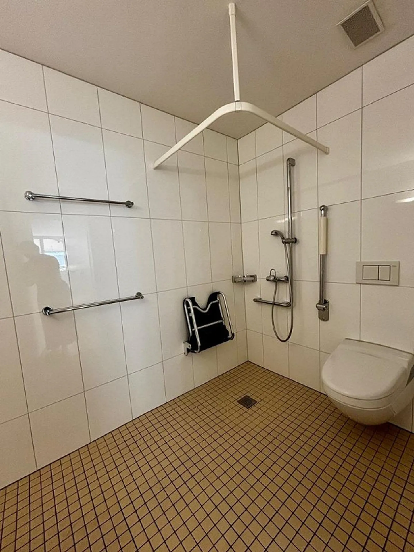Appartement de 3½ pièces «Vivre en vieillesse» - Photo 8 sur 10