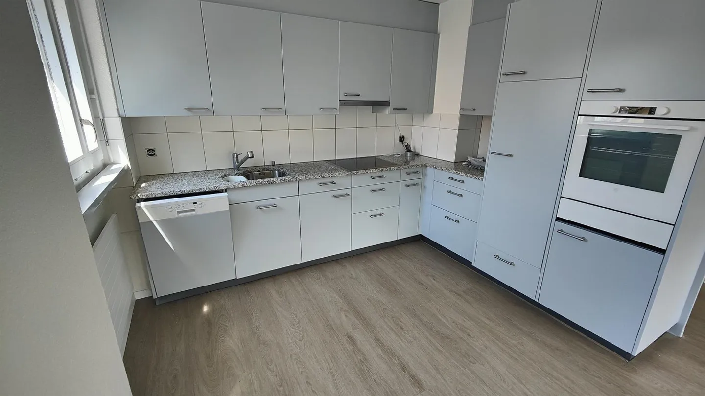 Very nice, sunny apartment in the center - Photo 3 of 16