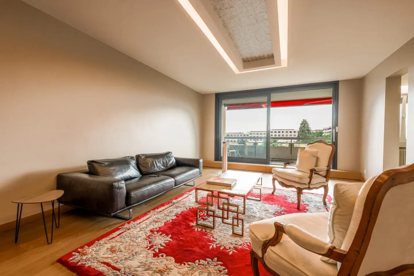 Magnificent luxurious 4.5-room fully furnished apartment at the Nations - Photo 3 of 7