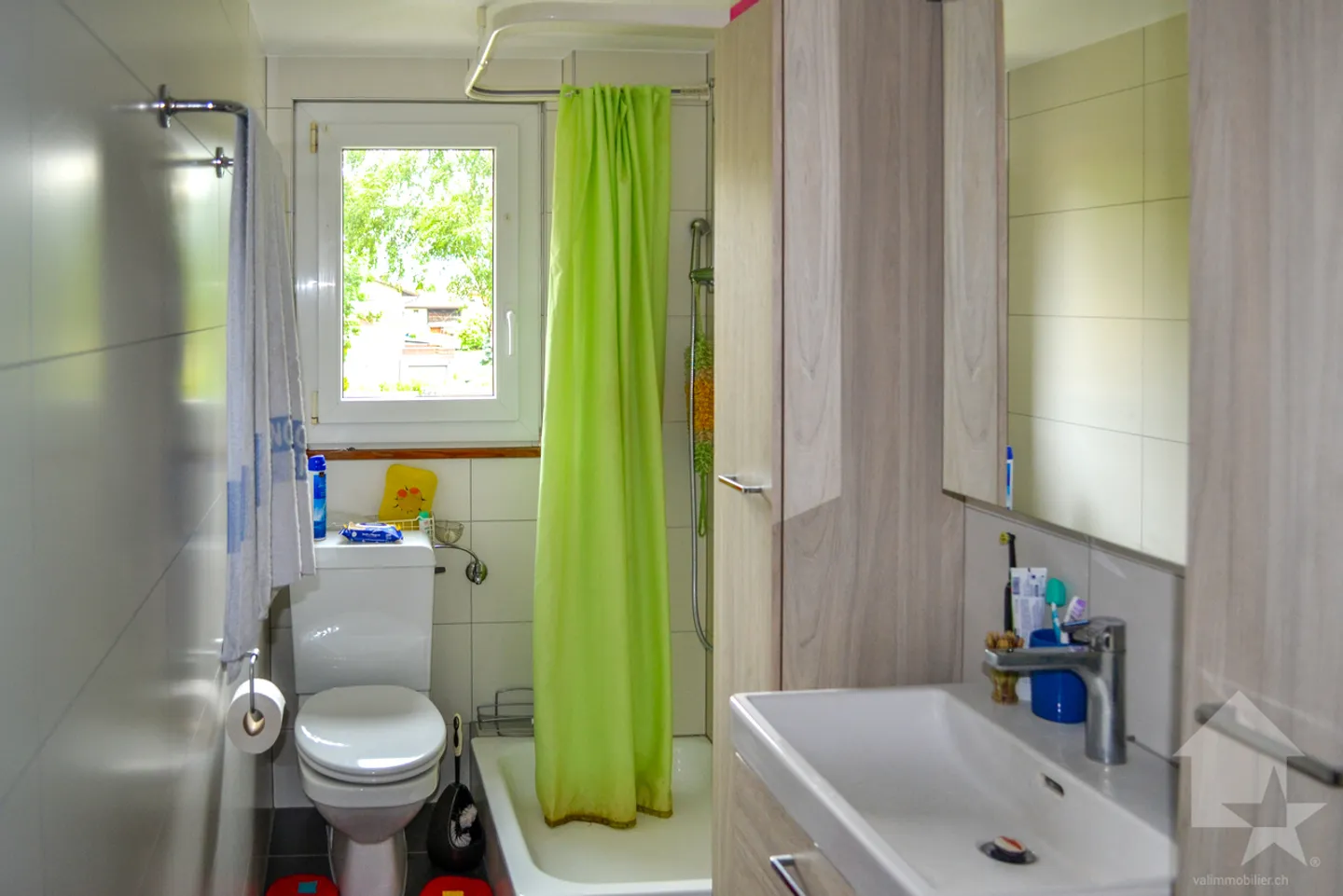 4,5-Zimmer-Wohnung von 80 m2 im 2. Stock eines kleinen Gebäudes. - Foto 10 von 16