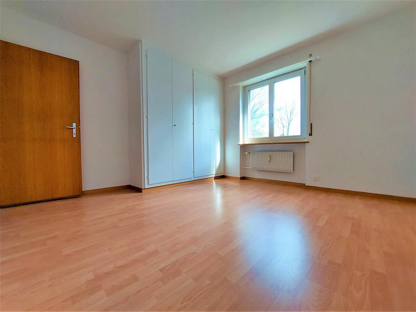 Lumineux appartement de 4 pièces avec balcon à Zollikofen – disponible à partir de septembre 2026 - Photo 4 sur 10