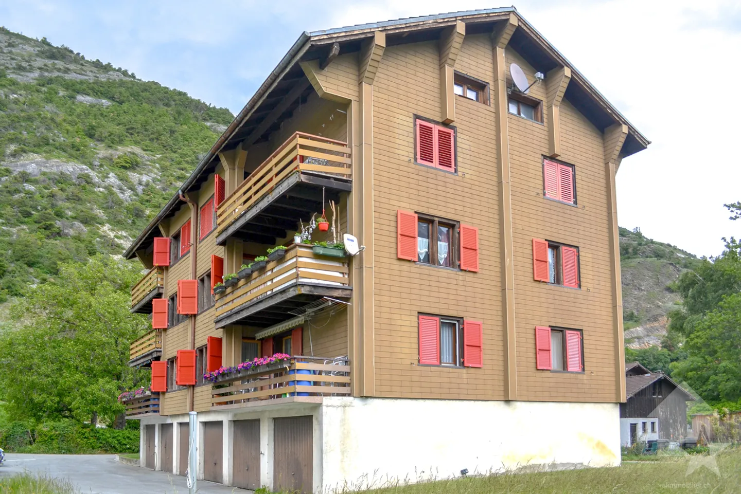 4,5-Zimmer-Wohnung von 80 m2 im 2. Stock eines kleinen Gebäudes. - Foto 15 von 16