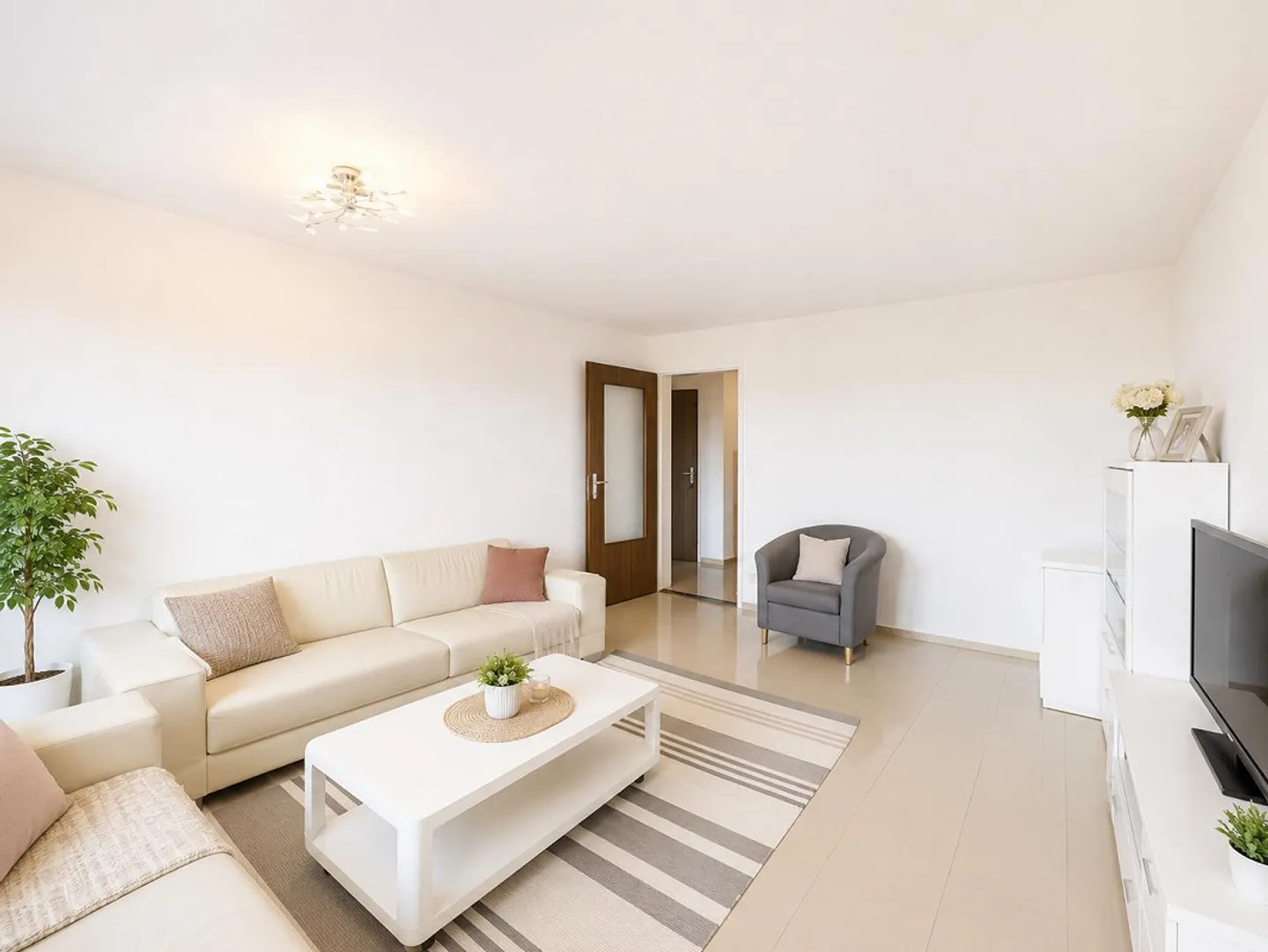 Charmante Wohnung mit Weitsicht - Foto 4 von 17