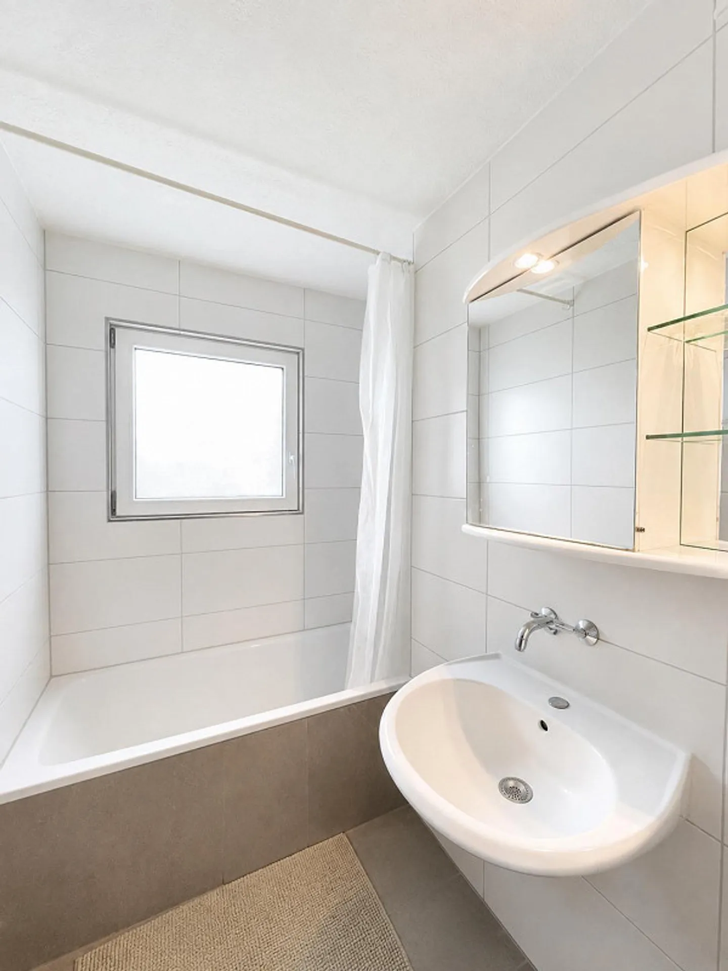 Charmante Wohnung mit Weitsicht - Foto 10 von 17