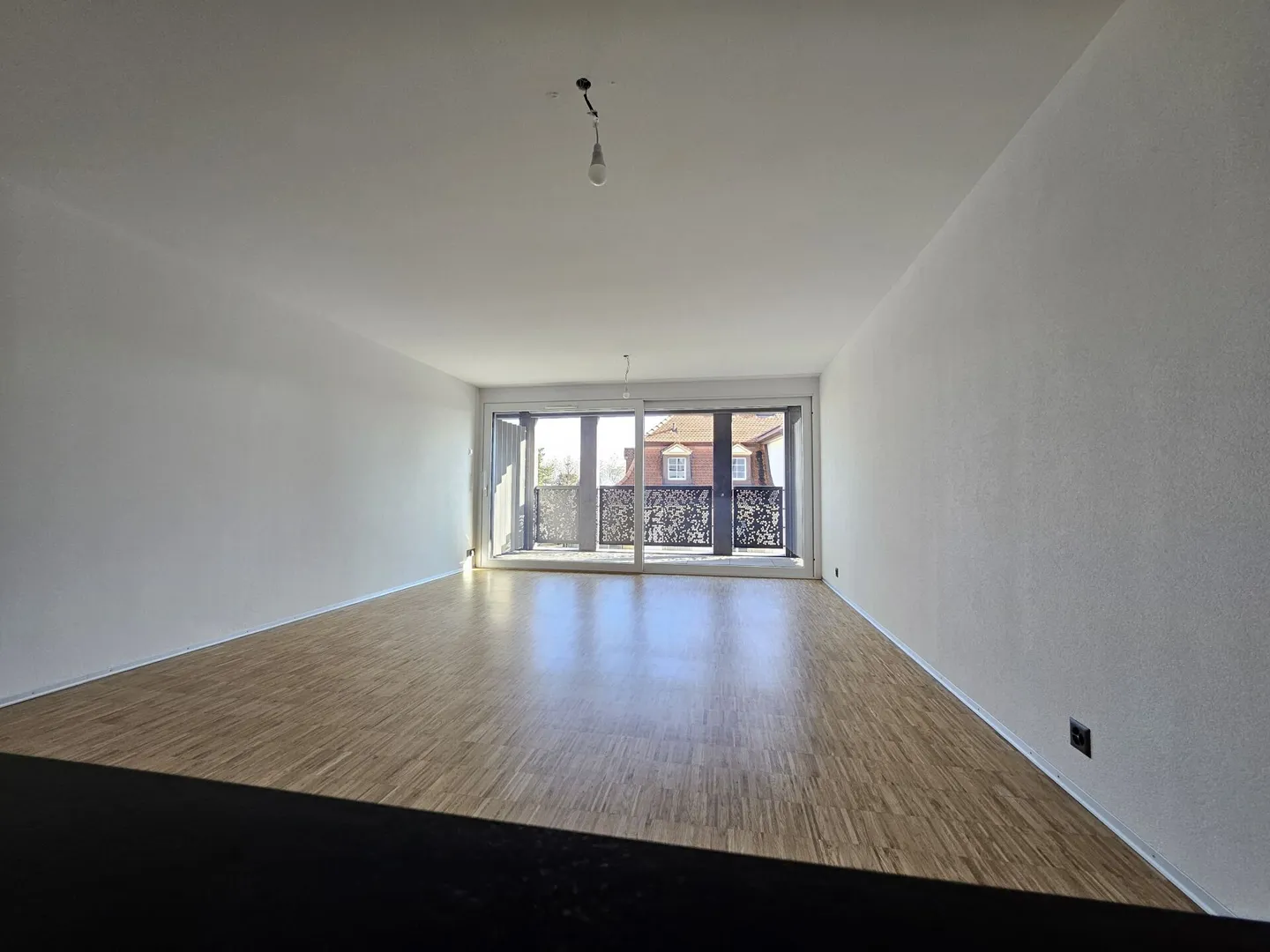 Apartment with 3.5 rooms and balcony - Photo 7 of 15