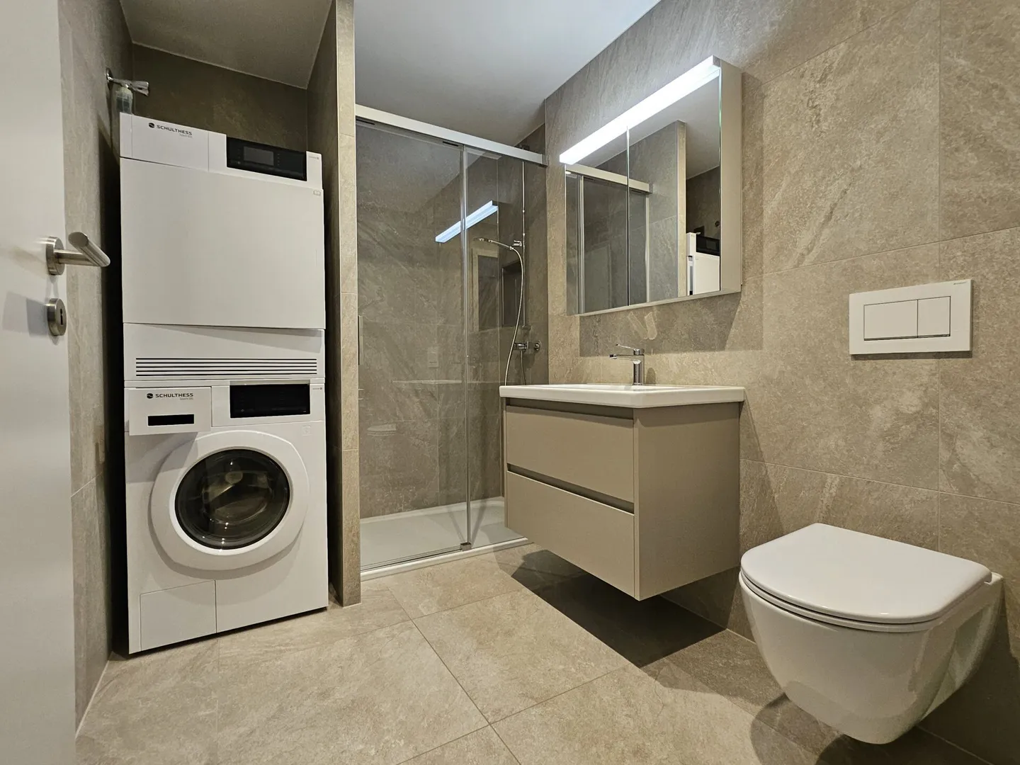 Apartment with 3.5 rooms and balcony - Photo 13 of 15