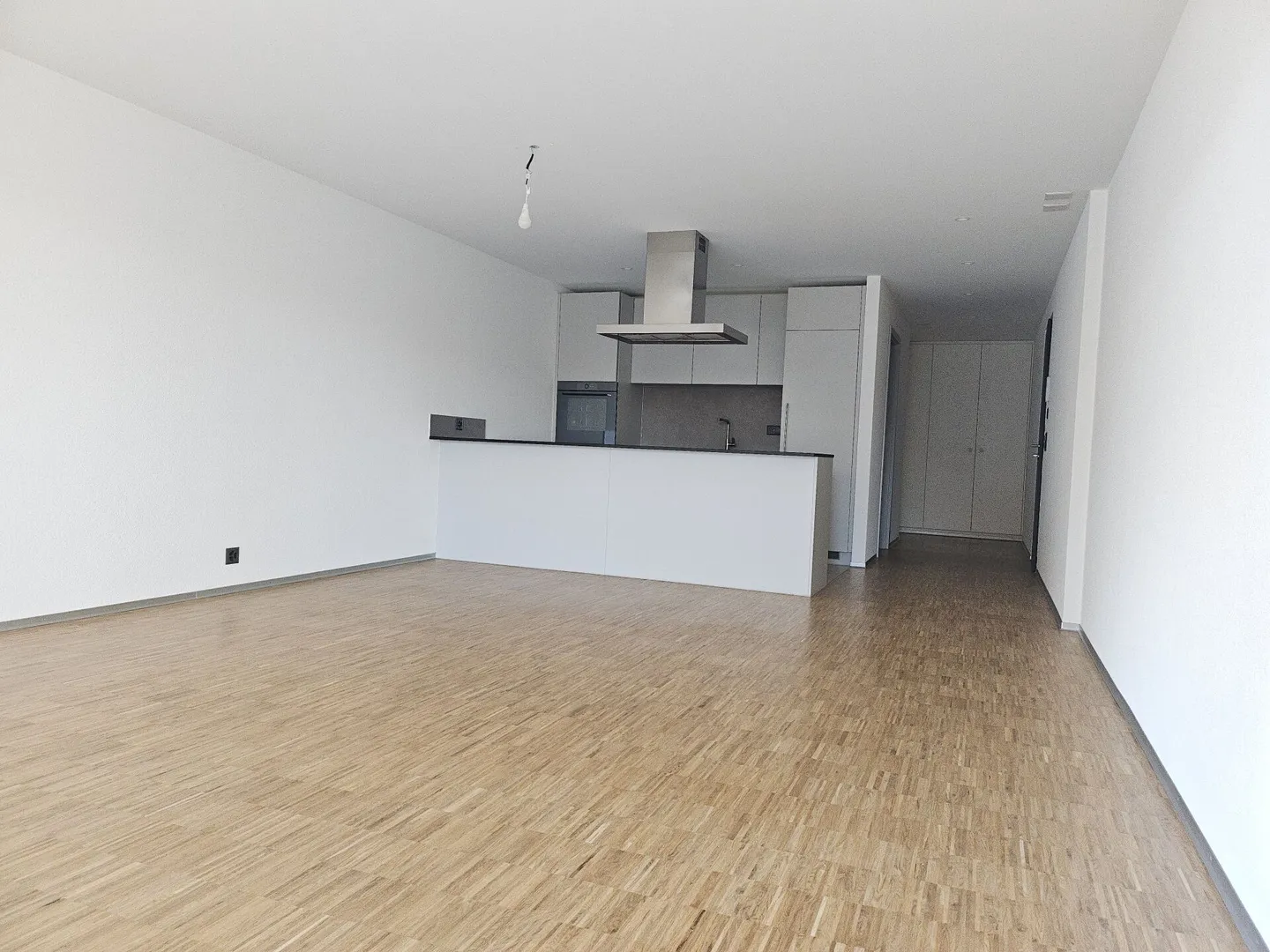 Apartment with 3.5 rooms and balcony - Photo 9 of 15