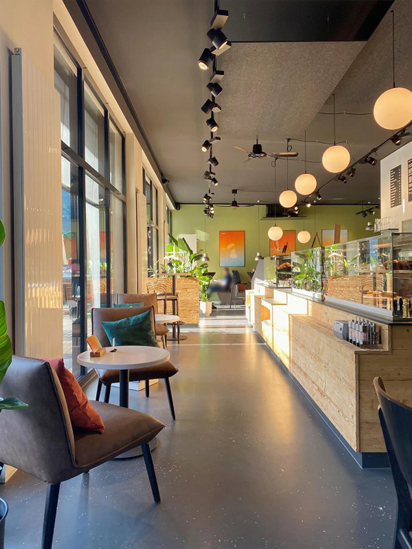 Gastronomy business in top location in Altdorf/Bürglen for rent - Photo 2 of 11