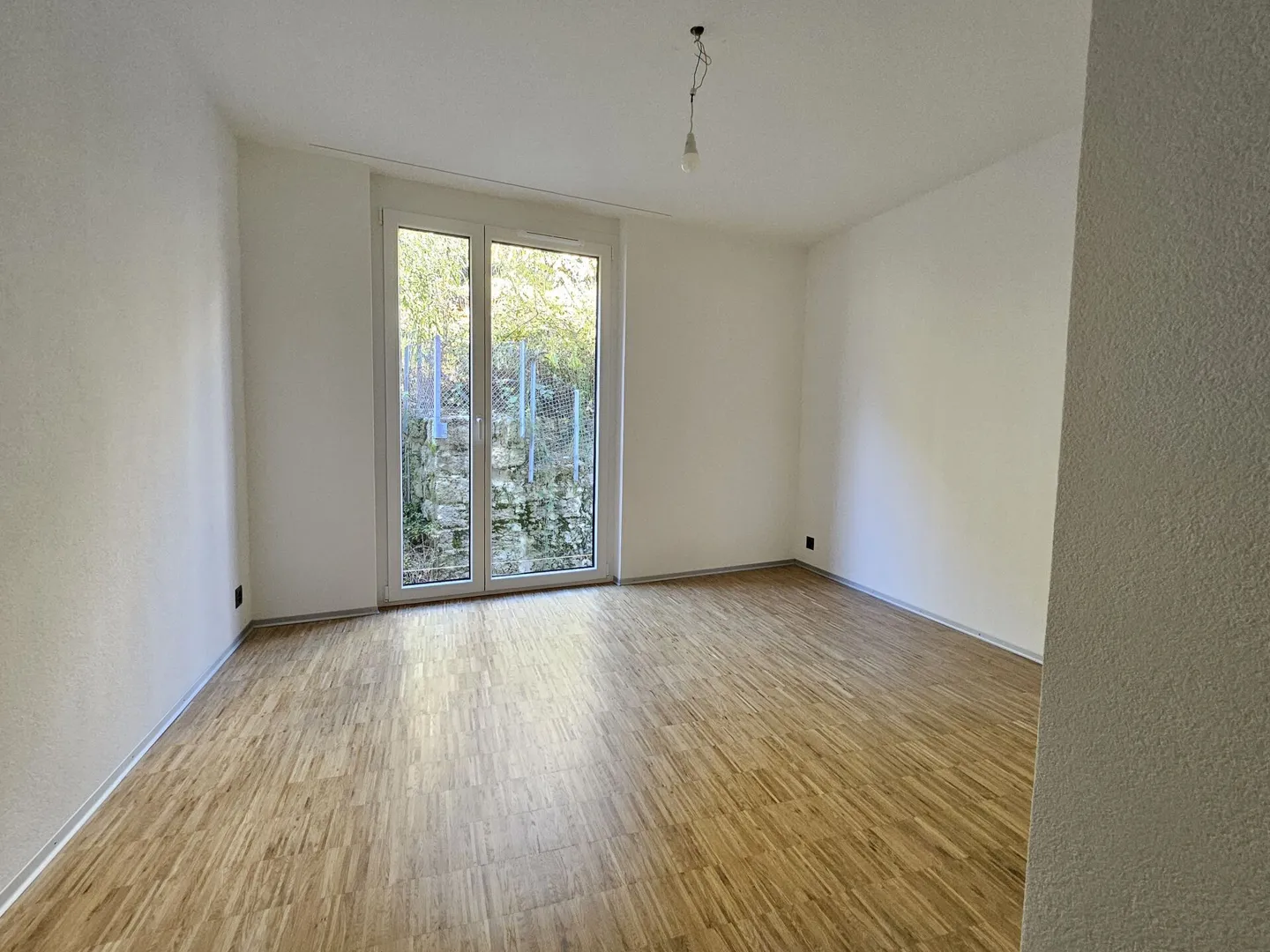 Apartment with 3.5 rooms and balcony - Photo 12 of 15