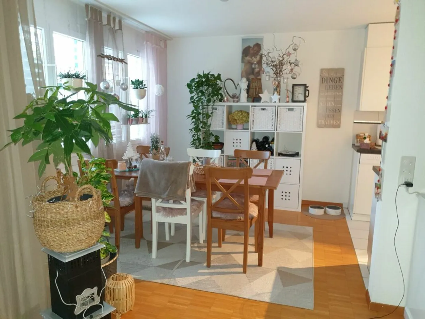 Charmante 3.5 Zimmer Wohnung - Foto 2 von 8