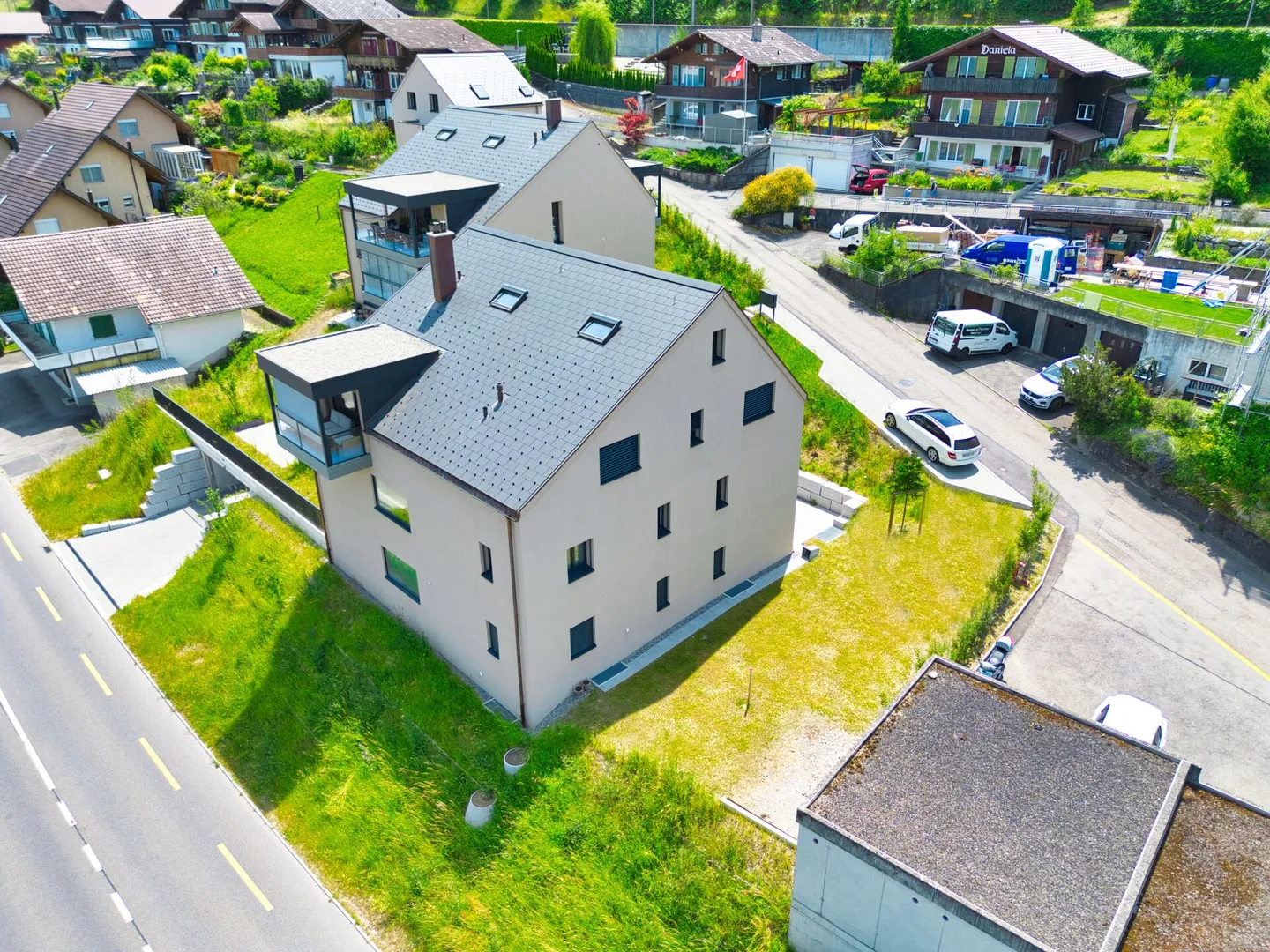 Appartamento giardino di nuova costruzione con 235 m² di area esterna privata - Foto 12 di 16