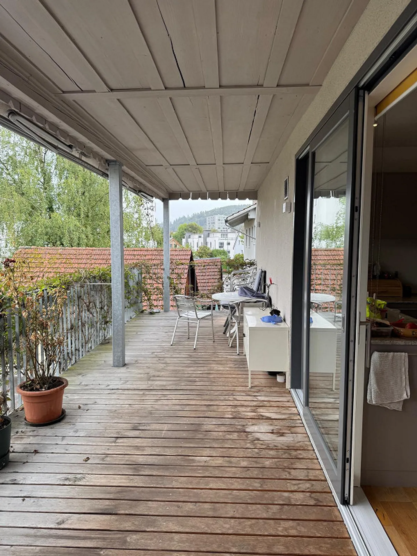 Beautiful 5.5 Maisonette Apartment for Rent in Suhr - Photo 11 of 12