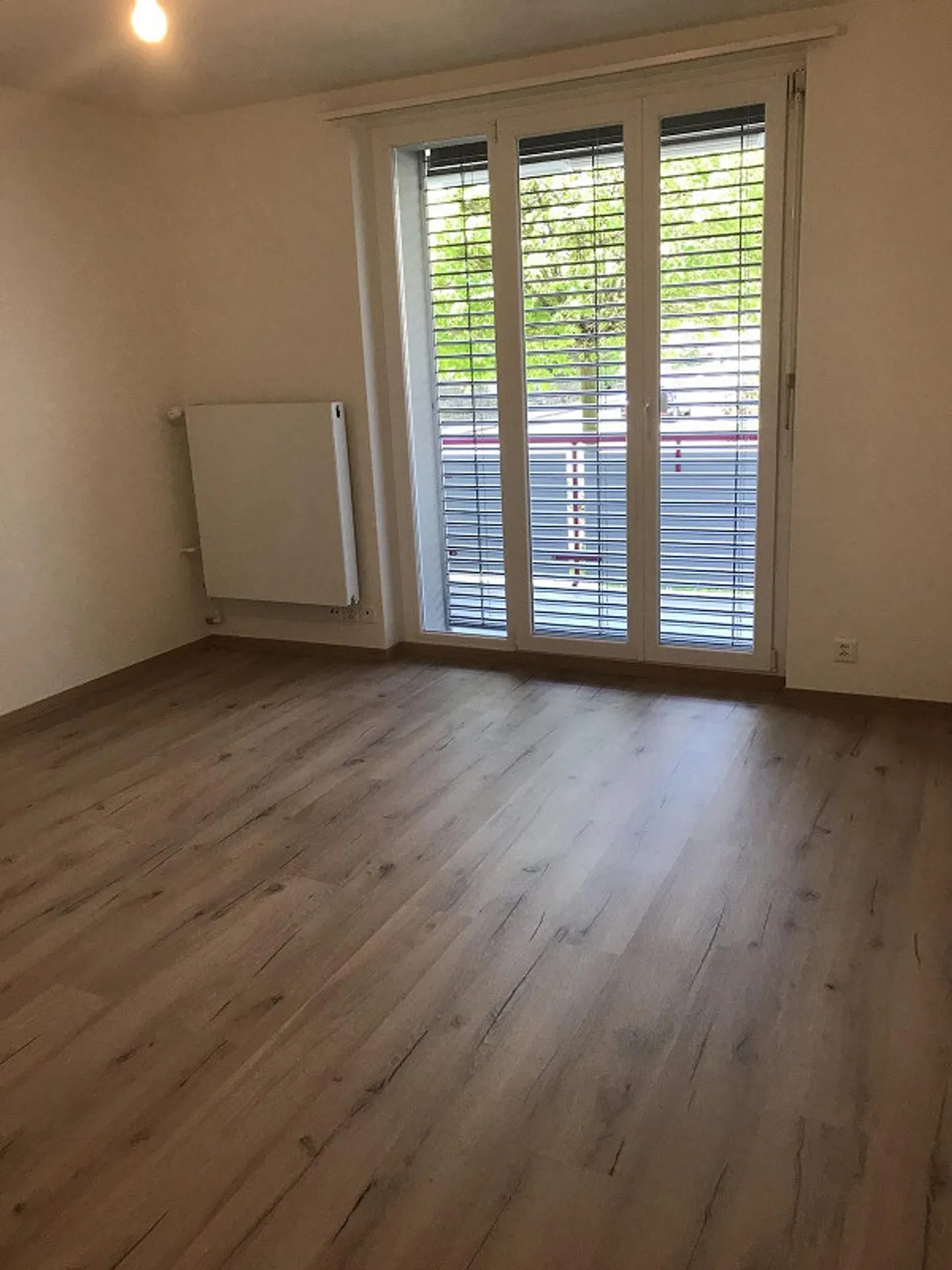 Belle appartement de 3 pièces au rez-de-chaussée à Birsfelden - Photo 10 sur 13