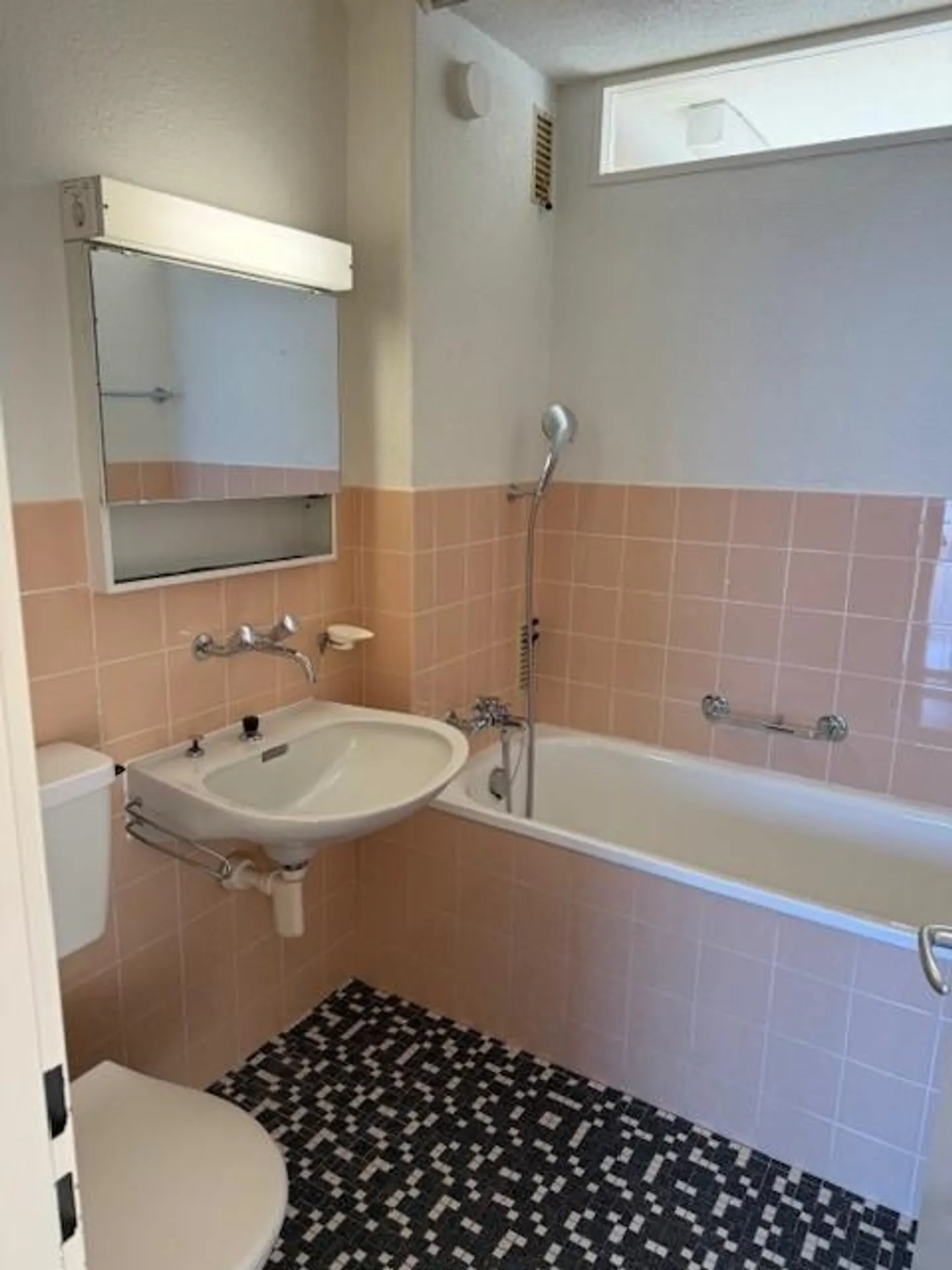 1-ZWG an Toplage in Horgen - Befristet bis 31.12.2027 - Foto 2 von 3