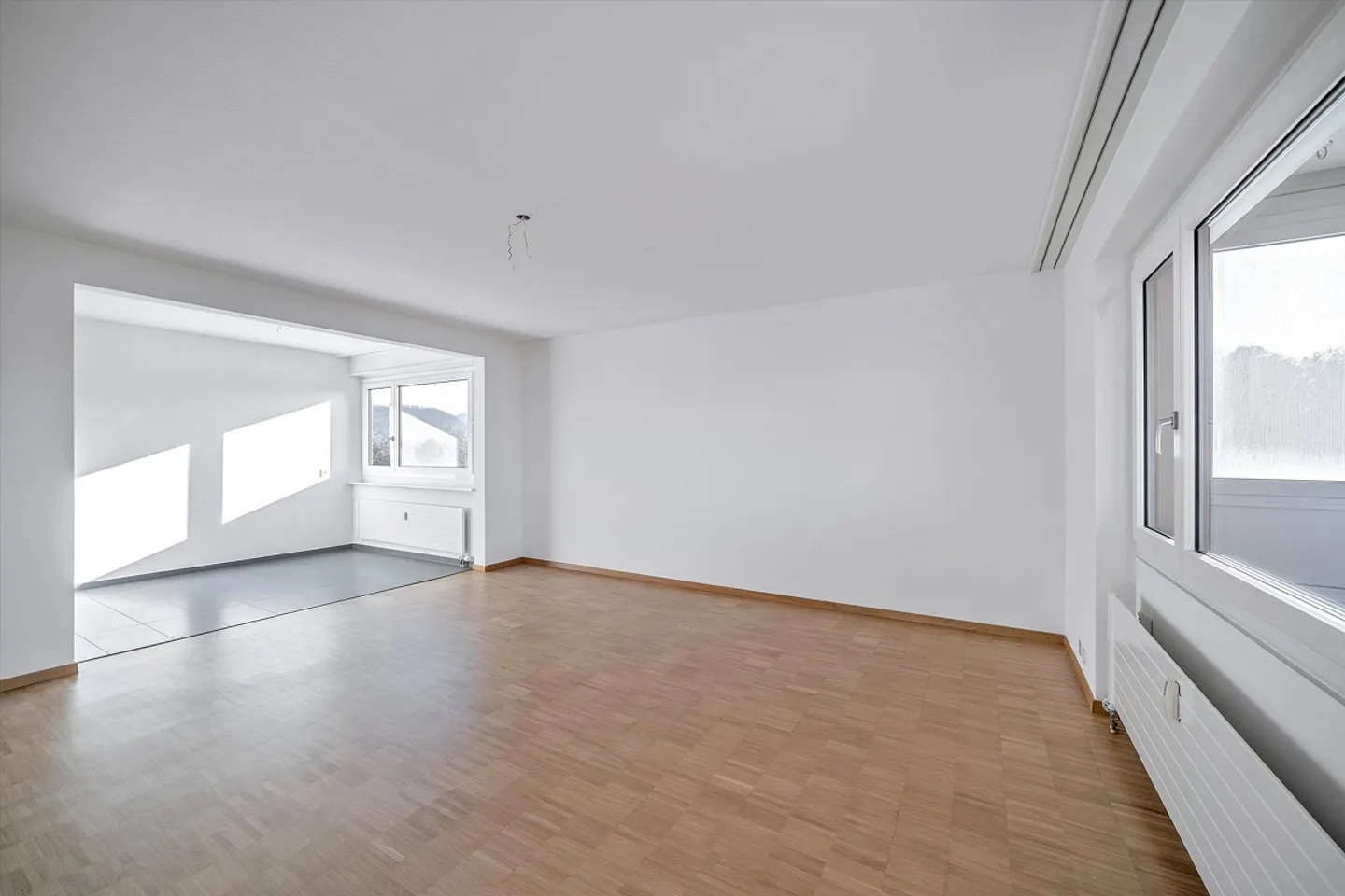 Appartement Charmant avec Vue - Photo 3 sur 10