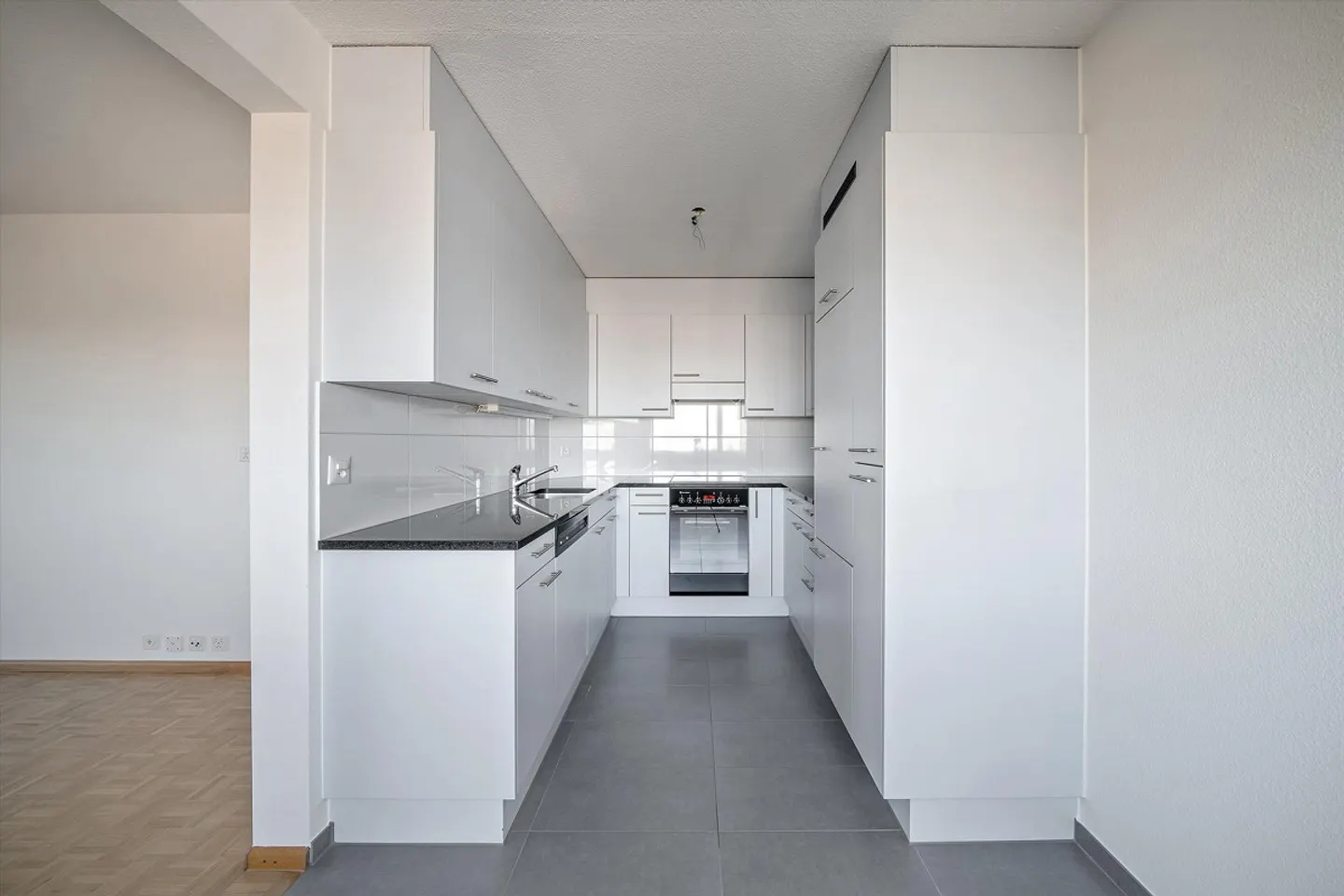 Appartement Charmant avec Vue - Photo 4 sur 10