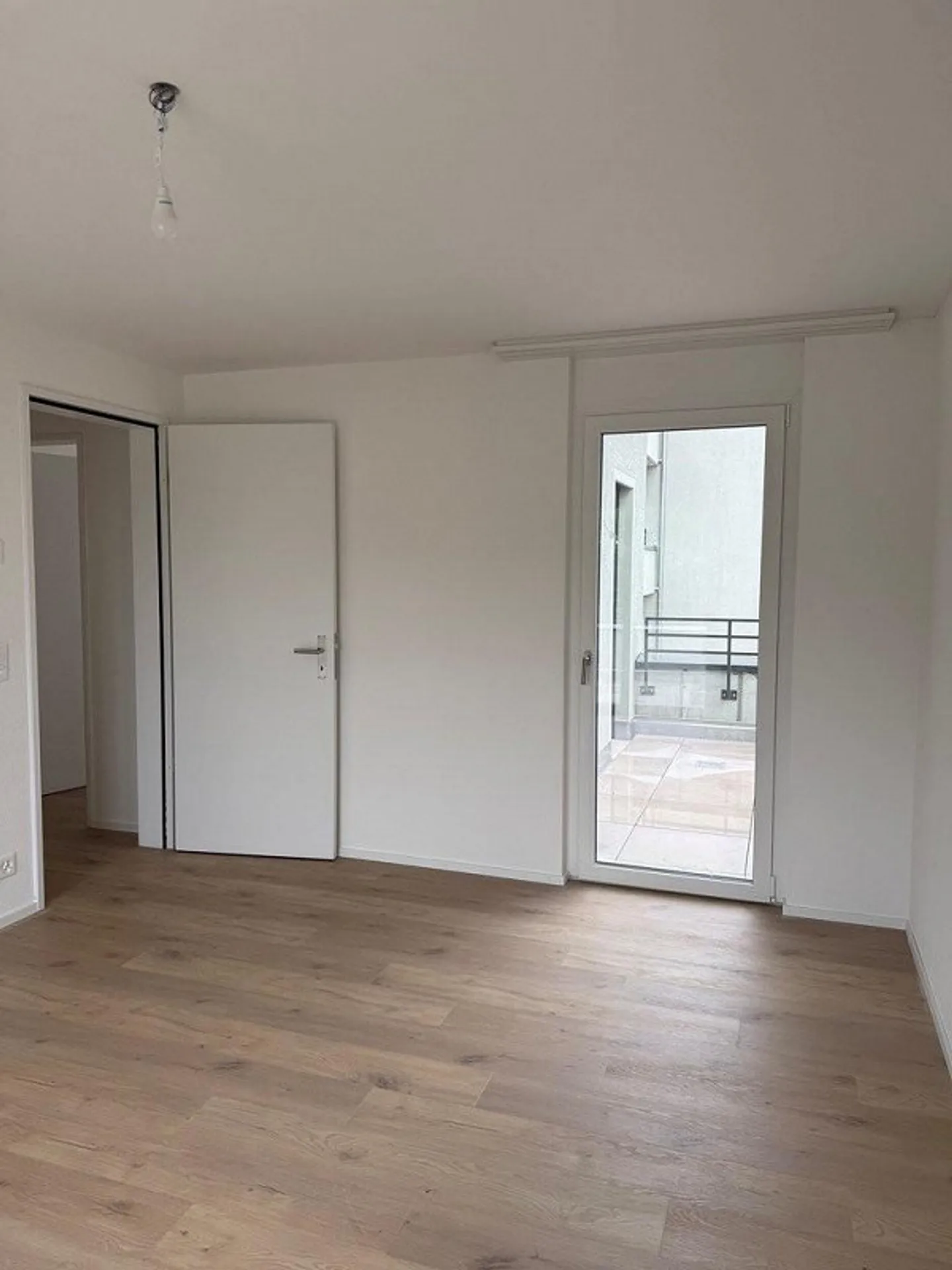 PRIMA LOCAZIONE - appartamento attico esclusivo con 3 terrazze - Foto 10 di 12