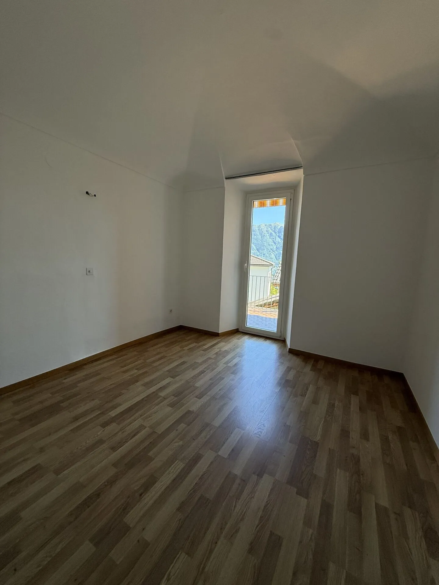 TENERO CONTRA - Appartement de 3.5 pièces à louer - Photo 8 sur 13