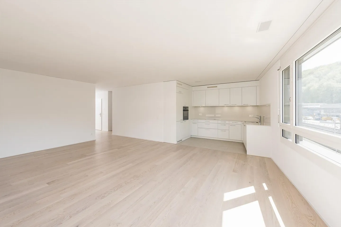 Appartement spacieux 3.5 pièces - Photo 3 sur 8