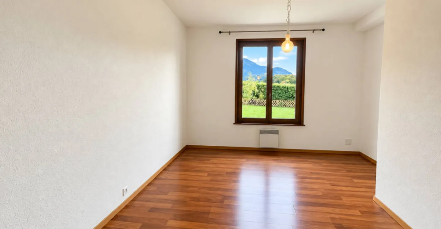 Charming 3.5 Room Apartment - Photo 5 of 7