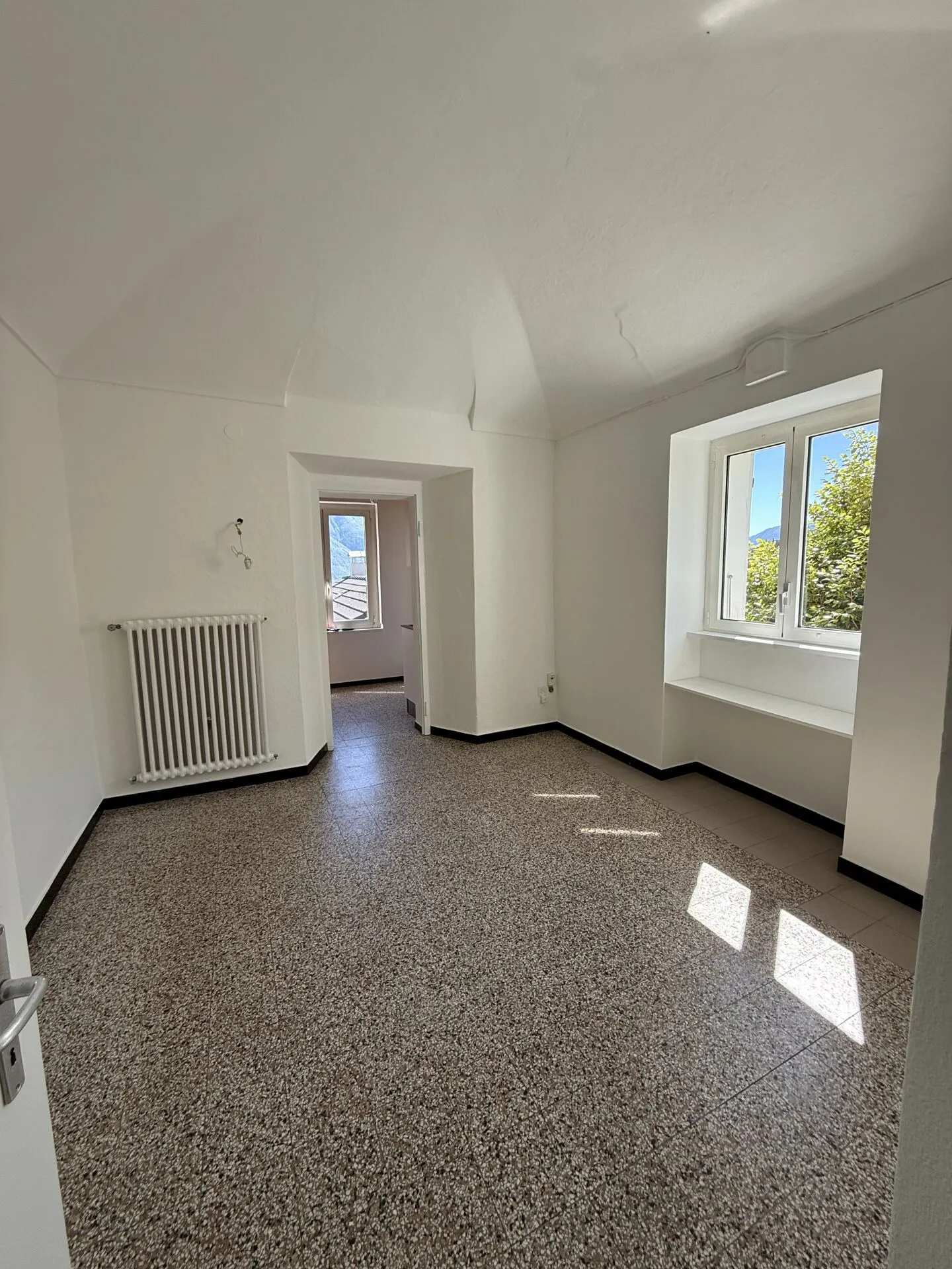 TENERO CONTRA - Appartement de 3.5 pièces à louer - Photo 5 sur 13