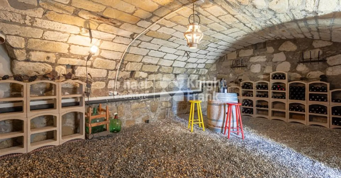Ferme rénovée avec appartements - Photo 8 sur 10