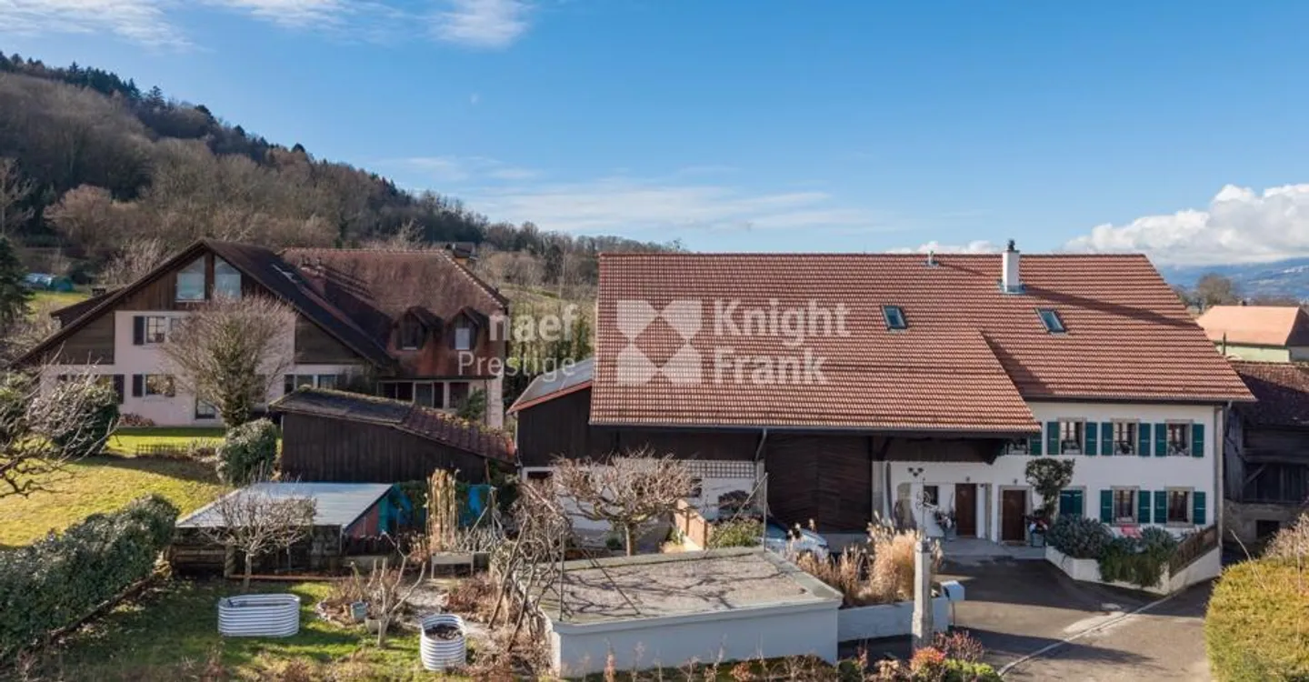 Ferme rénovée avec appartements - Photo 10 sur 10