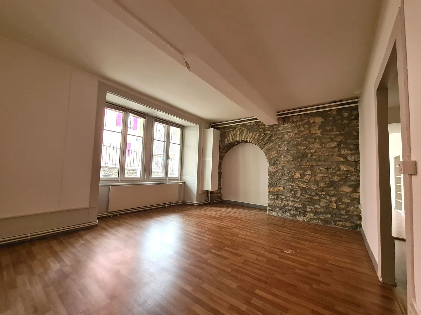 2.5-room apartment on the ground floor - Photo 2 of 6