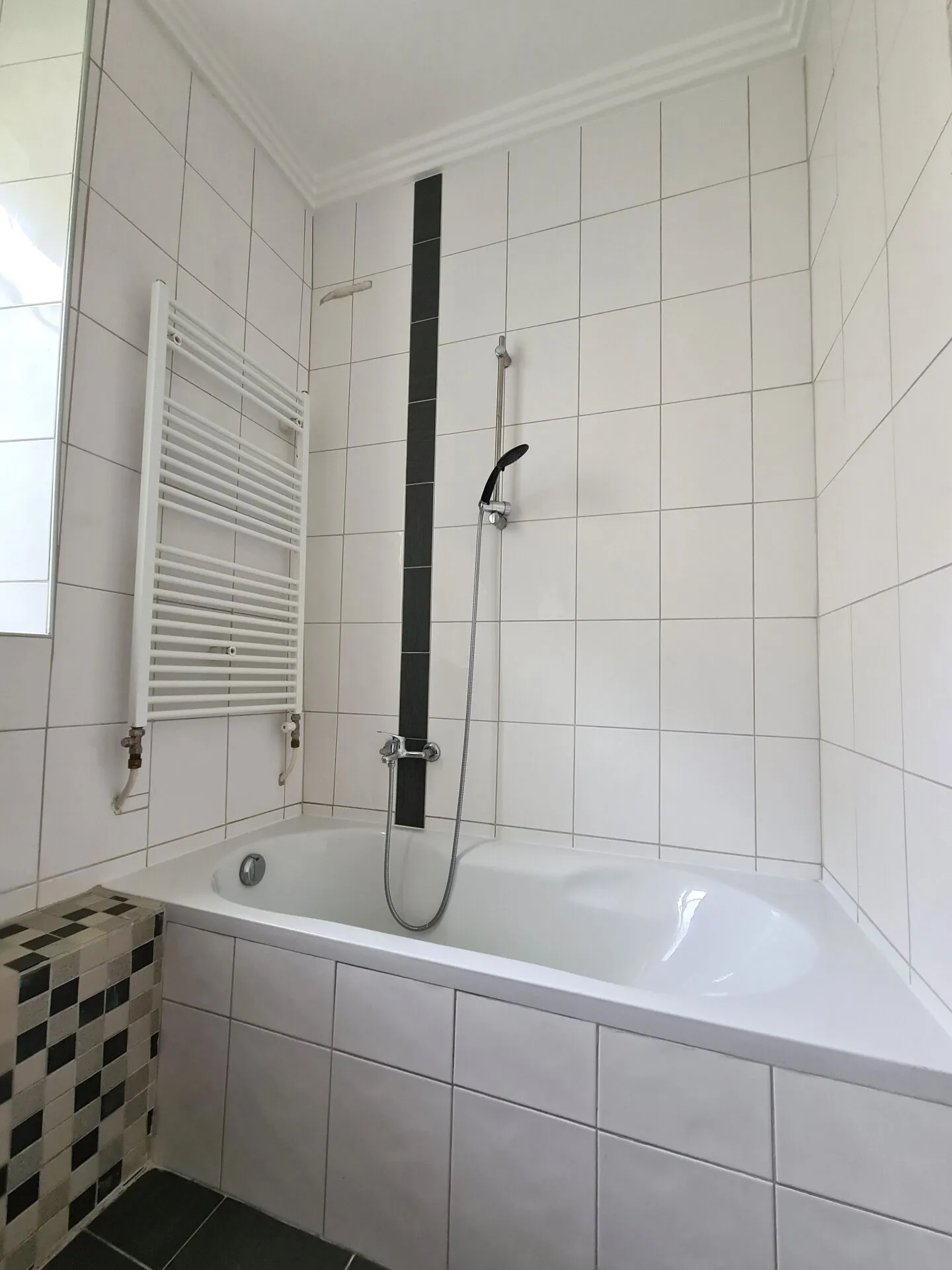 2.5-room apartment on the ground floor - Photo 5 of 6
