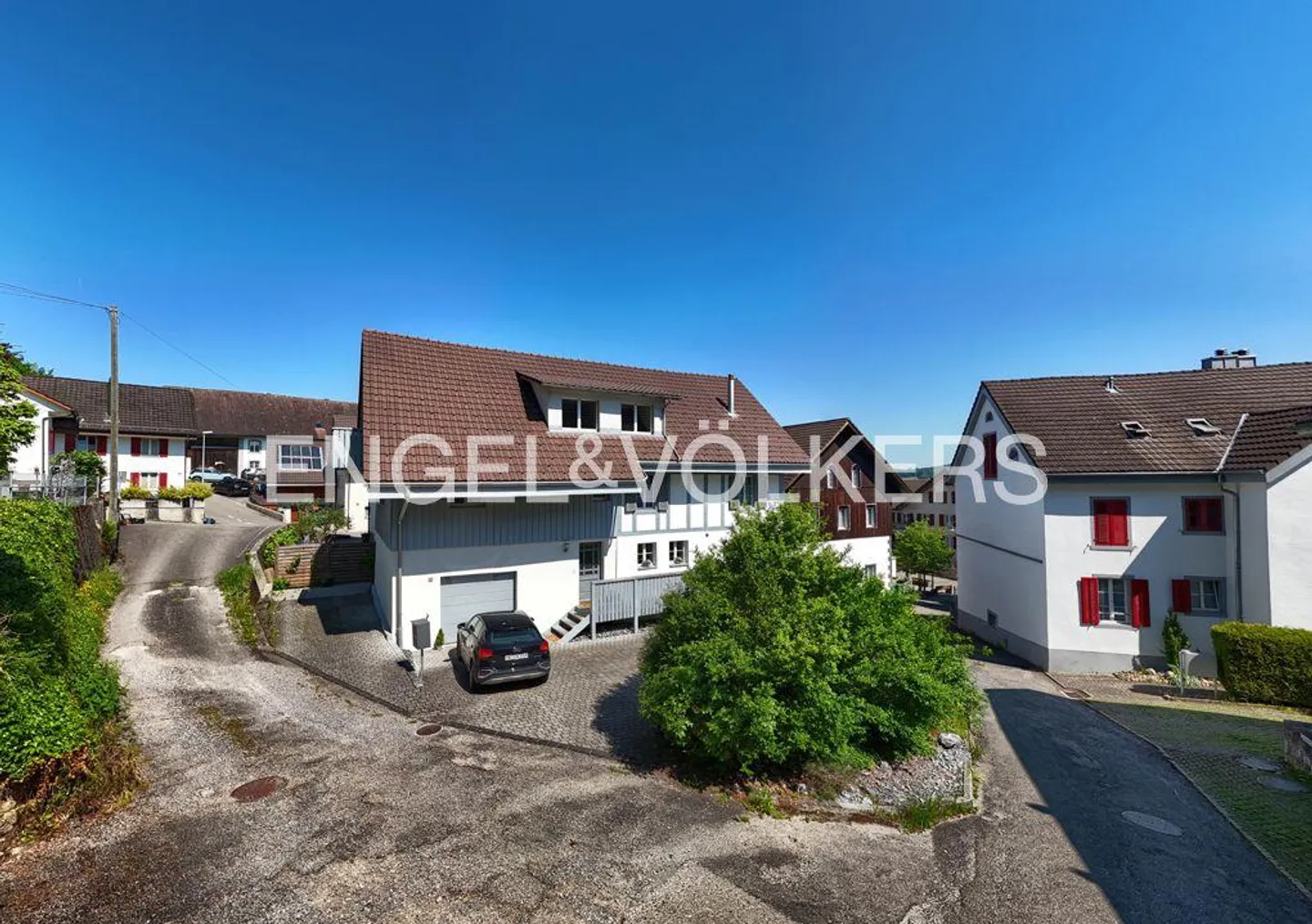 Construction en bois au caractère unique avec deux unités résidentielles interprétées de manière moderne ! - Photo 14 sur 14