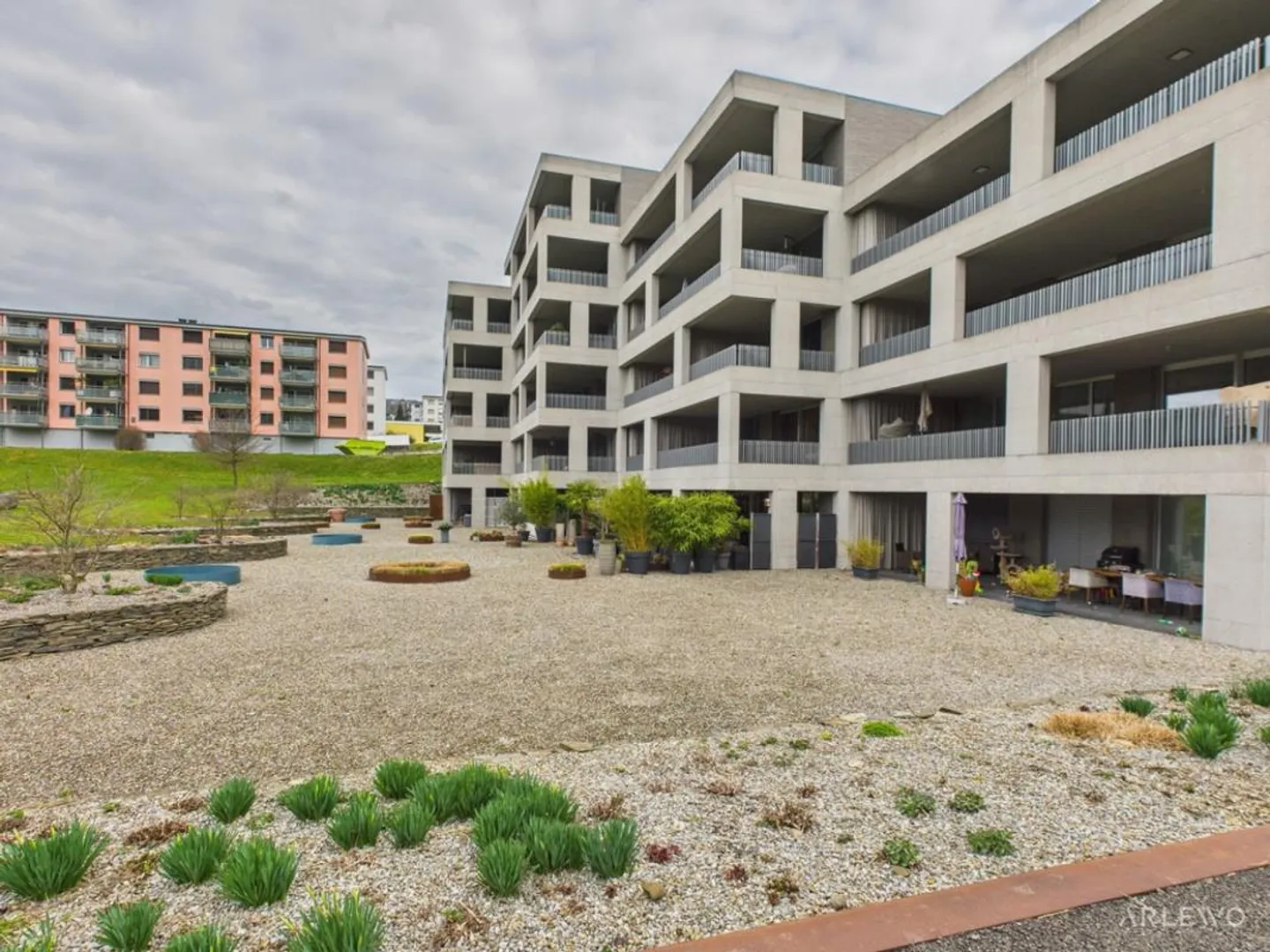 Moderne Wohnung mit Garten - Foto 1 von 8