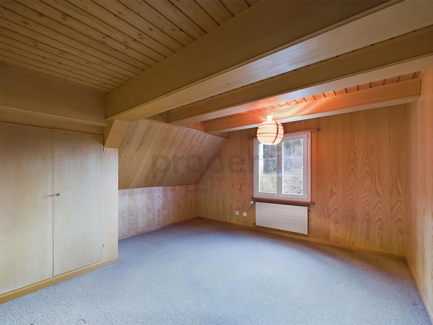 Charming 4.5-room apartment with ideal location in the center in Steg - Photo 7 of 14