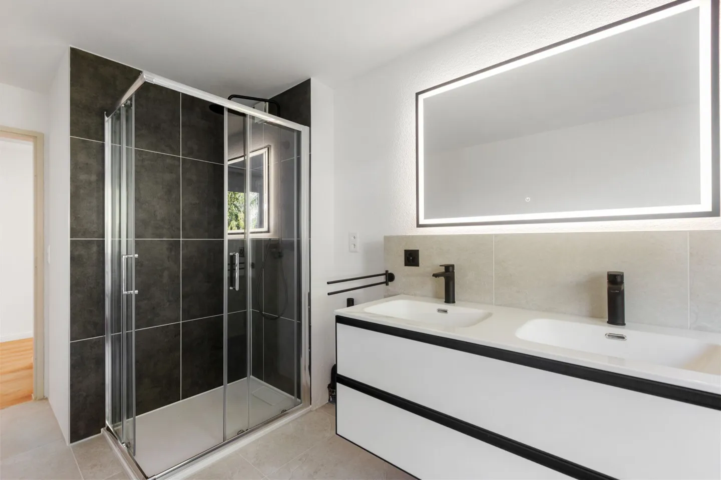 Appartamento 4½ locali completamente ristrutturato con grande balcone - Foto 13 di 21