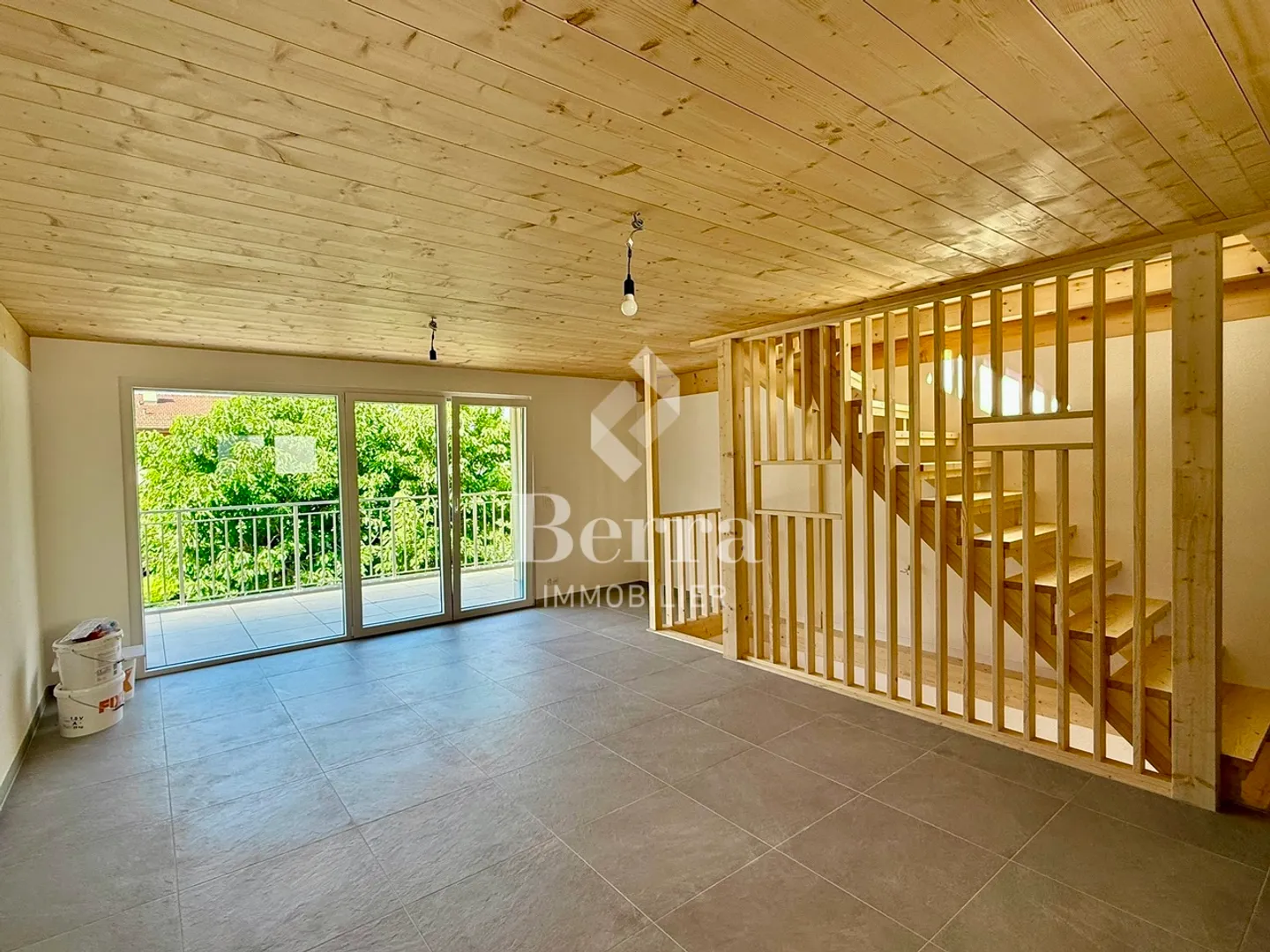 Magnificent 4.5-room triplex! - Photo 3 of 19