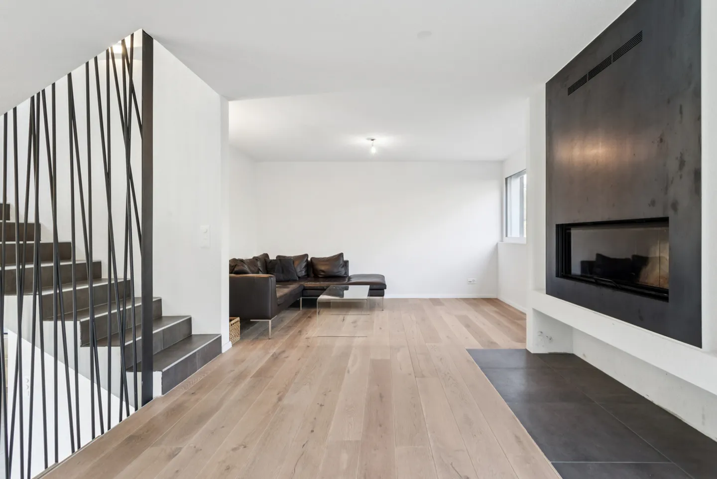 Superbe maison jumelée de 5.5 pcs à vendre à Cudrefin/Champmartin  - Foto 15 di 20