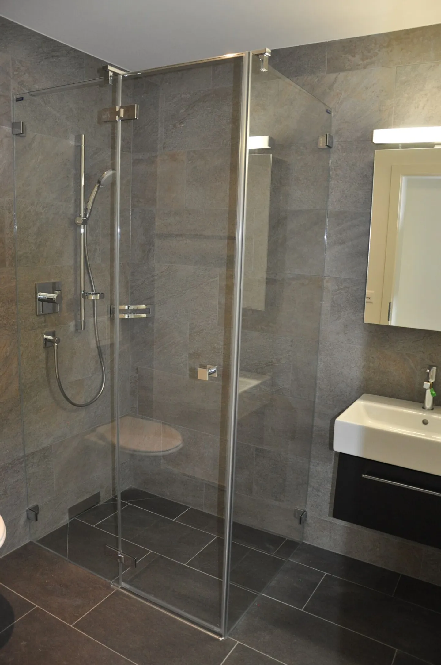 Condominium exclusif de 4,5 pièces dans un emplacement calme à Männedorf - Photo 7 sur 8