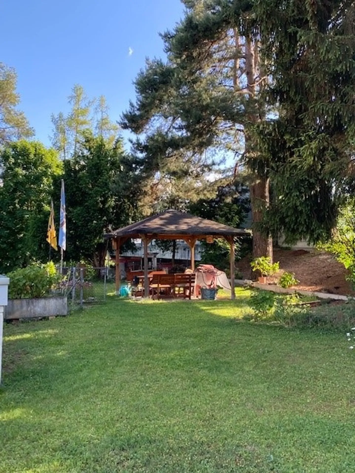 Appartement spacieux de 4,5 pièces avec balcon et garage à Wil - Photo 12 sur 13