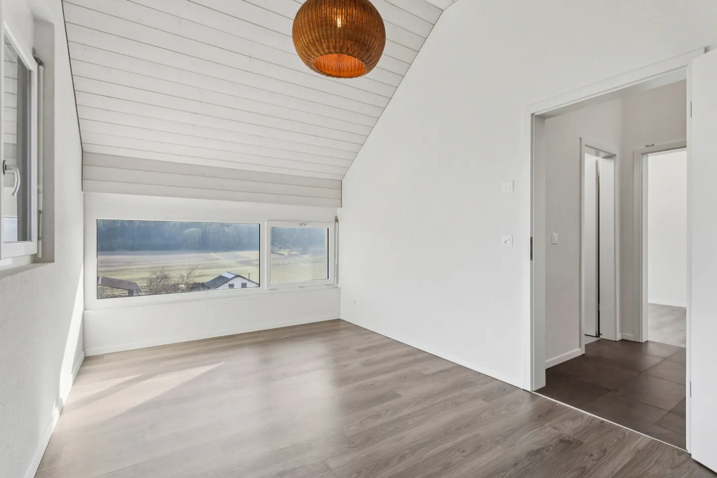 Superbe maison jumelée de 5.5 pcs à vendre à Cudrefin/Champmartin  - Foto 17 di 20