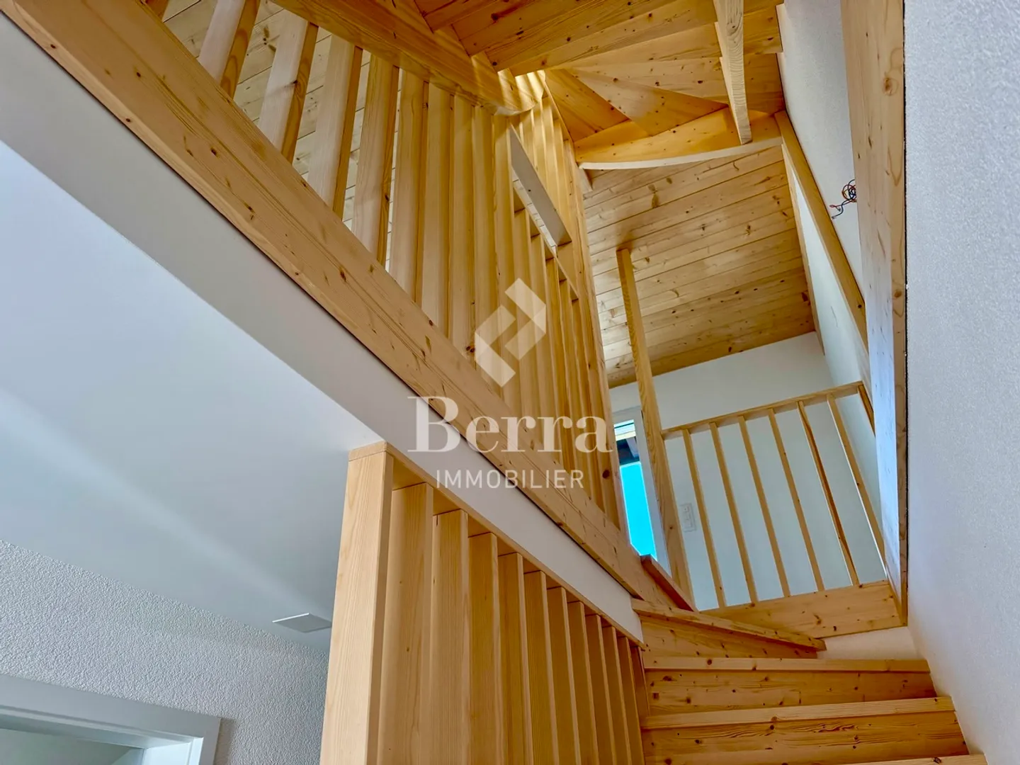 Magnificent 4.5-room triplex! - Photo 6 of 19