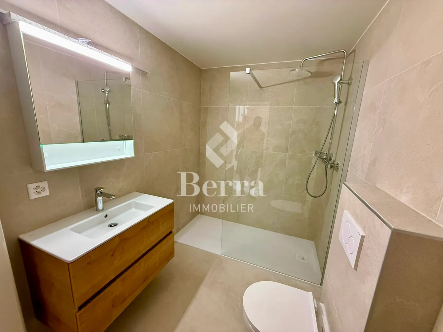Magnificent 4.5-room triplex! - Photo 10 of 19